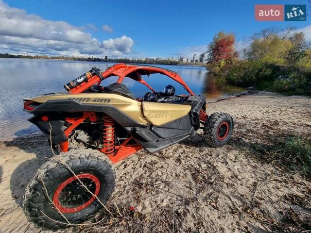 Красный БРП Maverick X3, объемом двигателя 0.9 л и пробегом 6 тыс. км за 15800 $, фото 4 на Automoto.ua