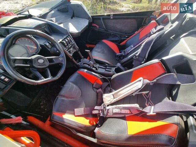 Красный БРП Maverick X3, объемом двигателя 0.9 л и пробегом 6 тыс. км за 15800 $, фото 11 на Automoto.ua