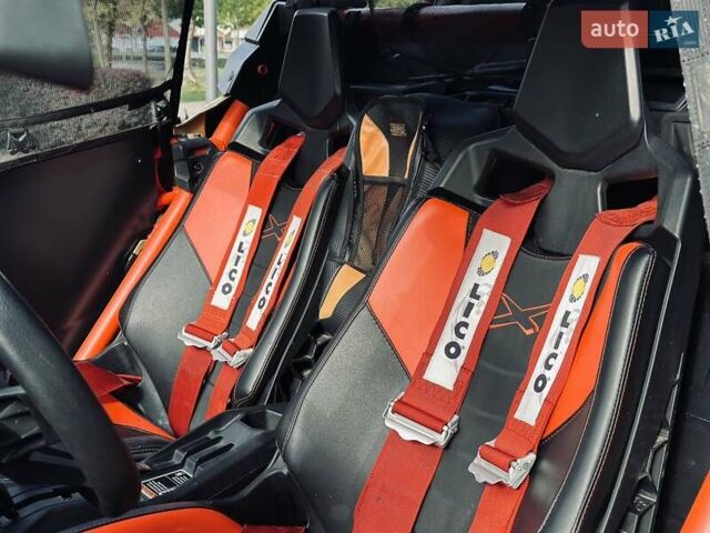 Красный БРП Maverick X3, объемом двигателя 0.9 л и пробегом 4 тыс. км за 22499 $, фото 22 на Automoto.ua