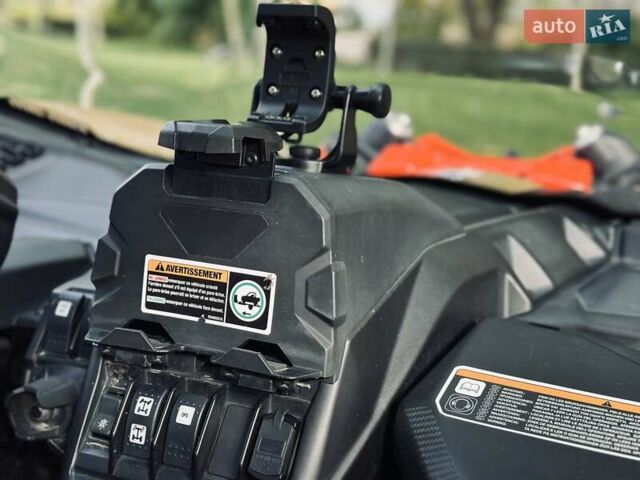 Красный БРП Maverick X3, объемом двигателя 0.9 л и пробегом 4 тыс. км за 22499 $, фото 25 на Automoto.ua