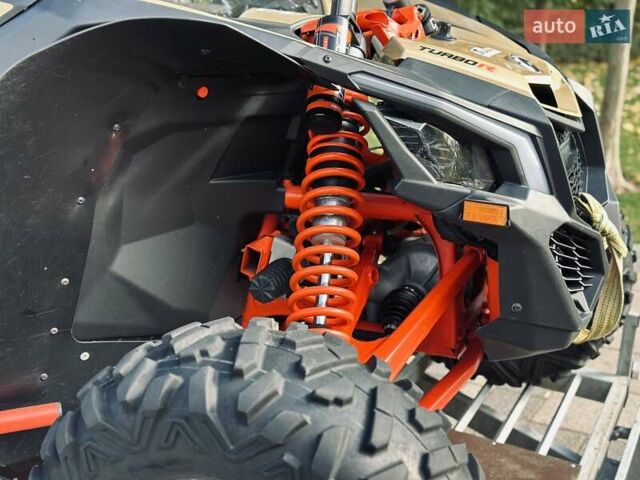 Красный БРП Maverick X3, объемом двигателя 0.9 л и пробегом 4 тыс. км за 22499 $, фото 20 на Automoto.ua