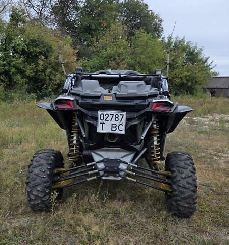 БРП Maverick X3, объемом двигателя 0.9 л и пробегом 2 тыс. км за 29999 $, фото 4 на Automoto.ua