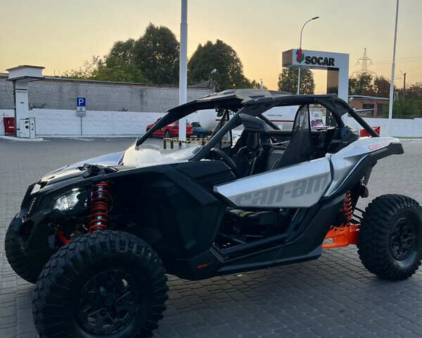 БРП Maverick X3, объемом двигателя 1 л и пробегом 1 тыс. км за 21500 $, фото 6 на Automoto.ua