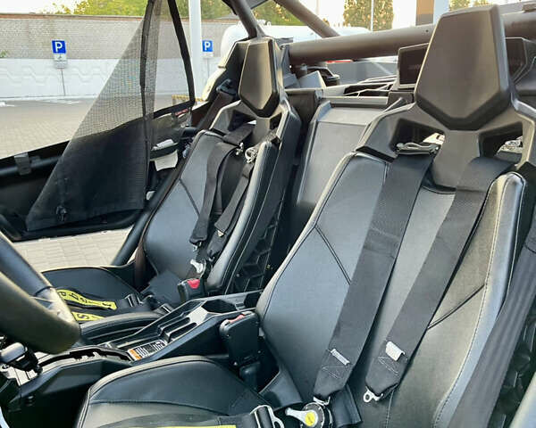 БРП Maverick X3, объемом двигателя 1 л и пробегом 1 тыс. км за 21500 $, фото 27 на Automoto.ua
