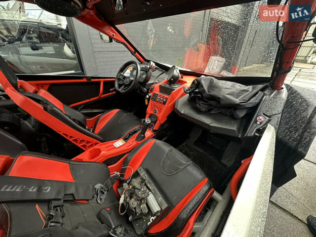 БРП Maverick X3, объемом двигателя 0.9 л и пробегом 7 тыс. км за 32000 $, фото 5 на Automoto.ua