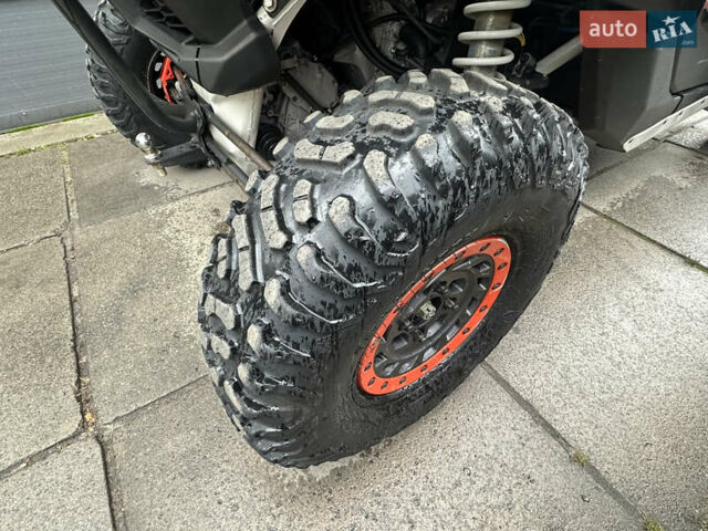 БРП Maverick X3, объемом двигателя 0.9 л и пробегом 7 тыс. км за 32000 $, фото 7 на Automoto.ua