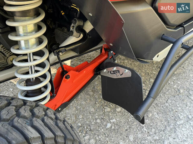 БРП Maverick X3, объемом двигателя 0 л и пробегом 1 тыс. км за 38000 $, фото 11 на Automoto.ua