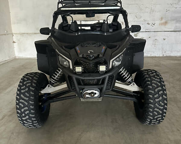 БРП Maverick X3, объемом двигателя 1 л и пробегом 7 тыс. км за 32500 $, фото 1 на Automoto.ua