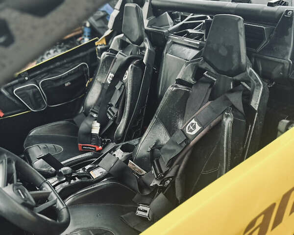 Жовтий БРП Maverick X3, об'ємом двигуна 0.9 л та пробігом 3 тис. км за 16500 $, фото 6 на Automoto.ua