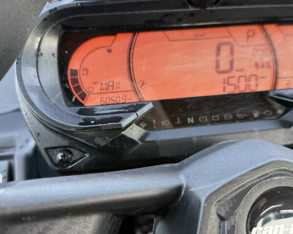 Желтый БРП Maverick X3, объемом двигателя 1 л и пробегом 6 тыс. км за 26000 $, фото 13 на Automoto.ua