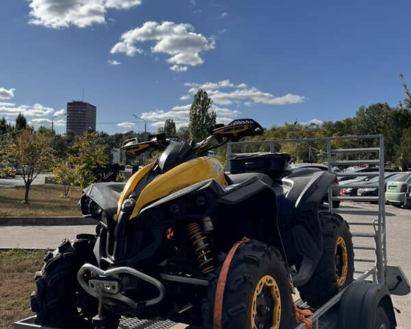 Желтый БРП Renegade 800, объемом двигателя 0 л и пробегом 6 тыс. км за 9200 $, фото 1 на Automoto.ua