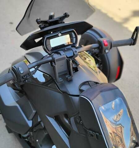 Черный БРП Ryker, объемом двигателя 0.9 л и пробегом 1 тыс. км за 12500 $, фото 4 на Automoto.ua