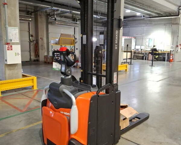 БТ Тойота СПЄ, об'ємом двигуна 0 л та пробігом 0 тис. км за 15840 $, фото 1 на Automoto.ua