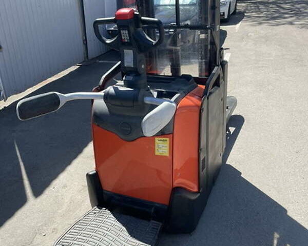 БТ Тойота СПЕ, объемом двигателя 0 л и пробегом 0 тыс. км за 8851 $, фото 1 на Automoto.ua