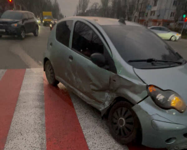 Синий БИД Ф0, объемом двигателя 1 л и пробегом 91 тыс. км за 1200 $, фото 1 на Automoto.ua