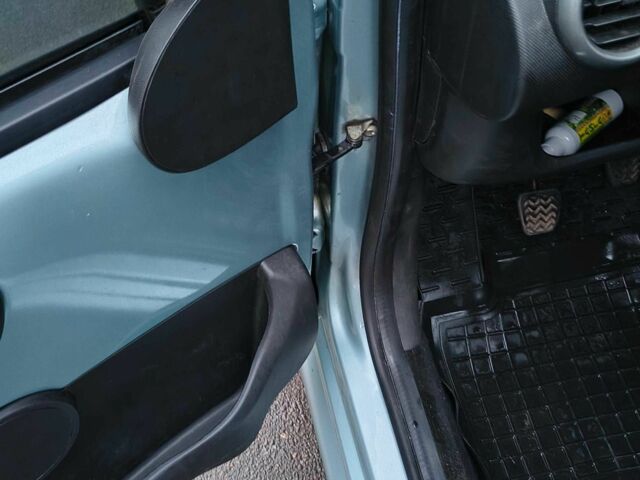 Синий БИД Ф0, объемом двигателя 1 л и пробегом 129 тыс. км за 3000 $, фото 7 на Automoto.ua