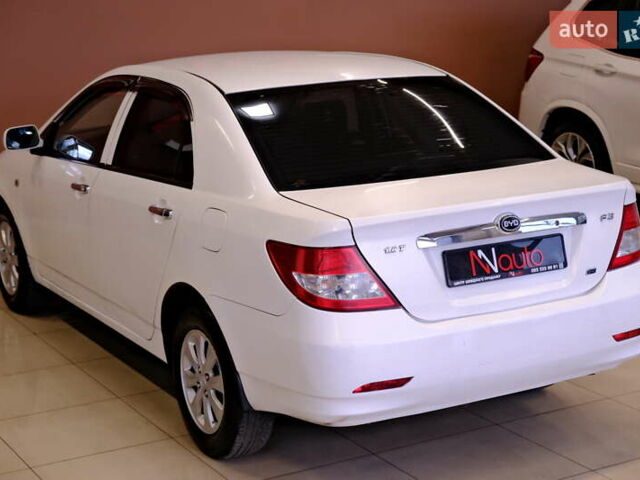 БІД F3 2013 у Одесі на Automoto.ua Білий БІД F3, об'ємом двигуна 1.49 л та пробігом 151 тис. км за 2900 $, фото 14 на Automoto.ua