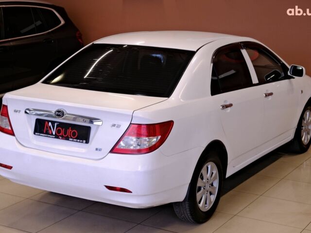 БІД F3 2013 у Одесі на Automoto.ua Білий БІД F3, об'ємом двигуна 1.5 л та пробігом 151 тис. км за 2900 $, фото 4 на Automoto.ua