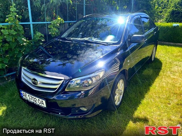 Черный БИД Ф3, объемом двигателя 1.5 л и пробегом 41 тыс. км за 7000 $, фото 5 на Automoto.ua