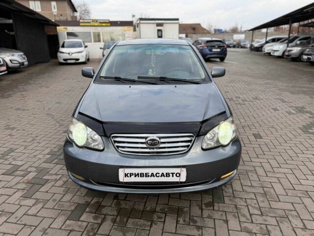 Серый БИД Ф3, объемом двигателя 1.5 л и пробегом 119 тыс. км за 2800 $, фото 1 на Automoto.ua