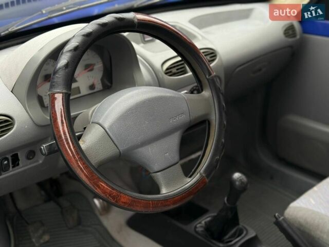 Синій БІД Flyer, об'ємом двигуна 0.8 л та пробігом 82 тис. км за 1499 $, фото 5 на Automoto.ua