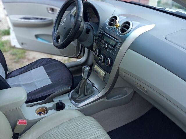 Белый БИД Г3, объемом двигателя 1.49 л и пробегом 120 тыс. км за 4500 $, фото 3 на Automoto.ua