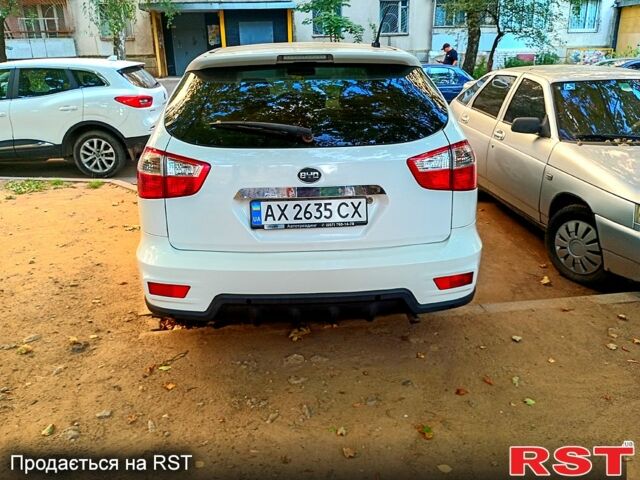 Білий БІД С6, об'ємом двигуна 2 л та пробігом 224 тис. км за 7200 $, фото 2 на Automoto.ua
