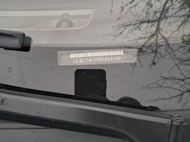 Белый БИД С6, объемом двигателя 2.4 л и пробегом 190 тыс. км за 7800 $, фото 6 на Automoto.ua