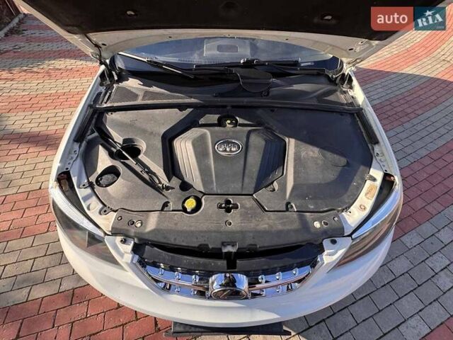 Білий БІД С6, об'ємом двигуна 2.36 л та пробігом 176 тис. км за 7500 $, фото 11 на Automoto.ua