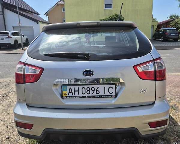 БИД С6, объемом двигателя 1.99 л и пробегом 73 тыс. км за 6392 $, фото 4 на Automoto.ua