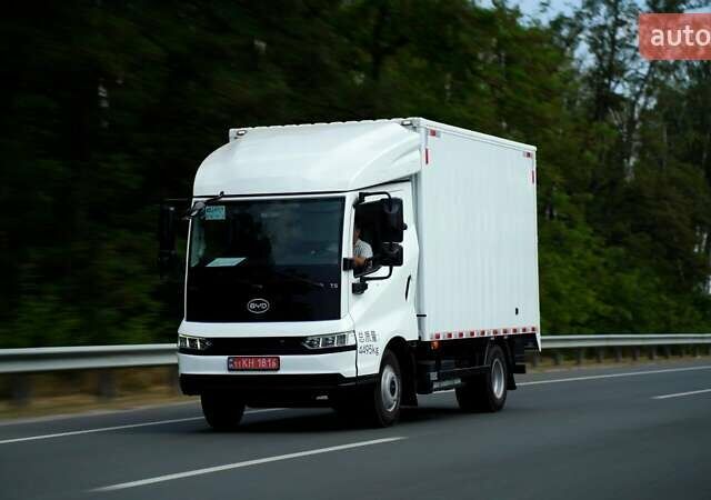 Белый БИД Т5, объемом двигателя 2.3 л и пробегом 1 тыс. км за 52000 $, фото 26 на Automoto.ua