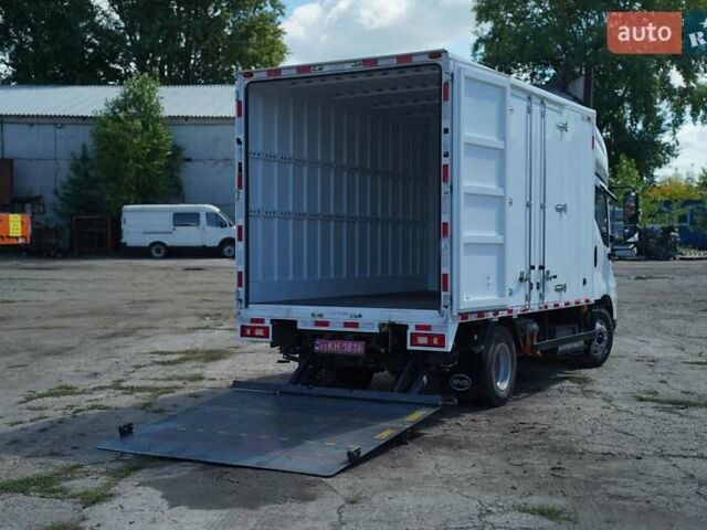 Белый БИД Т5, объемом двигателя 2.3 л и пробегом 1 тыс. км за 52000 $, фото 10 на Automoto.ua