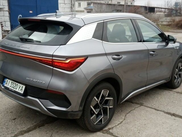 Сірий БІД Atto 3, об'ємом двигуна 0 л та пробігом 65 тис. км за 18700 $, фото 2 на Automoto.ua
