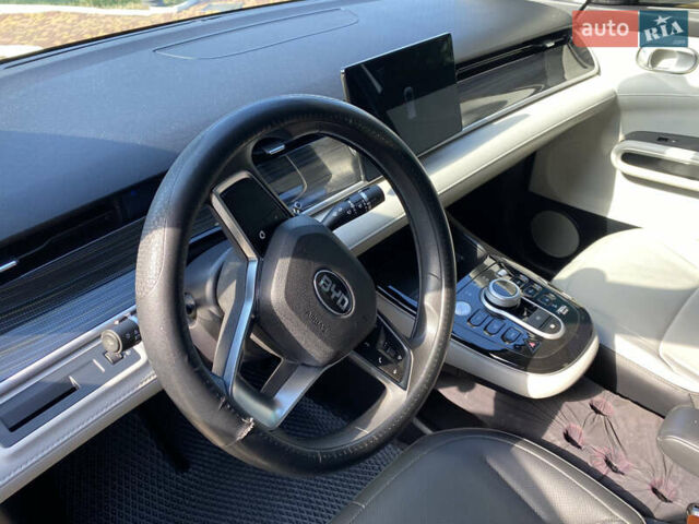 БИД D1 2023 в Одессе на Automoto.ua Белый БИД D1, объемом двигателя 0 л и пробегом 42 тыс. км за 17500 $, фото 6 на Automoto.ua