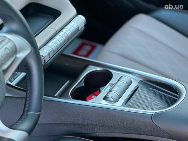 Серый БИД Dolphin, объемом двигателя 1 л и пробегом 11 тыс. км за 19990 $, фото 27 на Automoto.ua