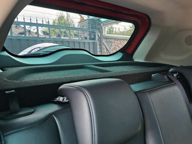 Красный БИД Другая, объемом двигателя 0 л и пробегом 62 тыс. км за 12200 $, фото 12 на Automoto.ua