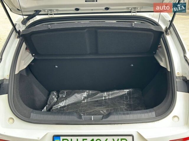 Білий БІД e2, об'ємом двигуна 0 л та пробігом 78 тис. км за 13500 $, фото 7 на Automoto.ua