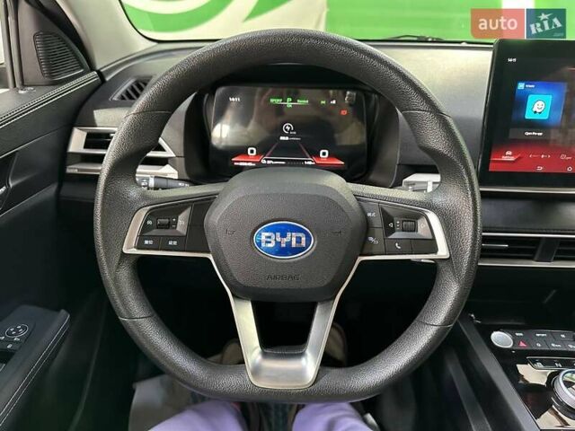 Белый БИД e2, объемом двигателя 0 л и пробегом 40 тыс. км за 16000 $, фото 15 на Automoto.ua