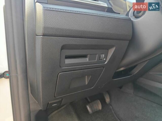 Білий БІД e2, об'ємом двигуна 0 л та пробігом 33 тис. км за 15500 $, фото 31 на Automoto.ua