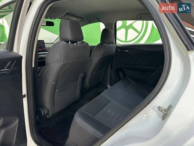 Белый БИД e2, объемом двигателя 0 л и пробегом 40 тыс. км за 16000 $, фото 20 на Automoto.ua