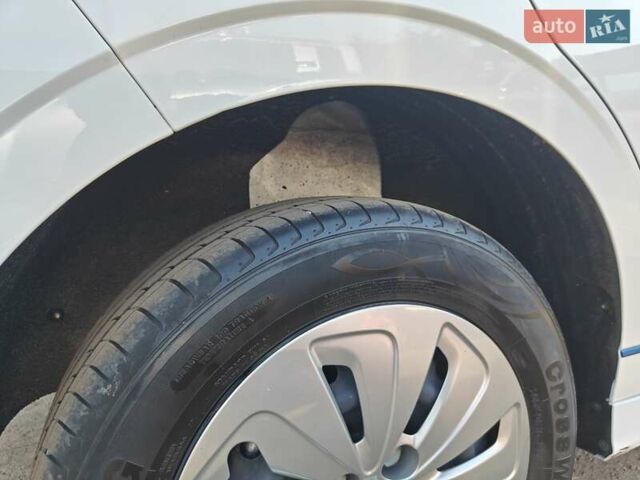 Білий БІД e2, об'ємом двигуна 0 л та пробігом 33 тис. км за 15500 $, фото 64 на Automoto.ua