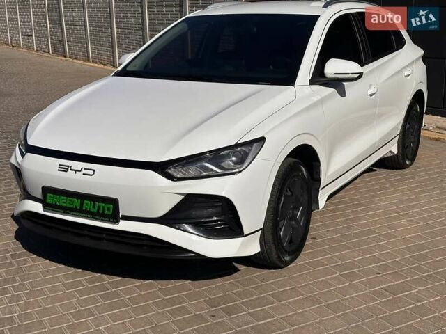 Белый БИД e2, объемом двигателя 0 л и пробегом 19 тыс. км за 15500 $, фото 7 на Automoto.ua