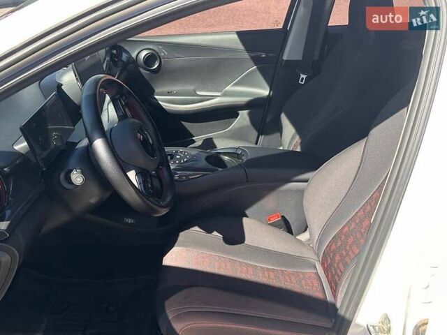 Белый БИД e2, объемом двигателя 0 л и пробегом 19 тыс. км за 15500 $, фото 17 на Automoto.ua