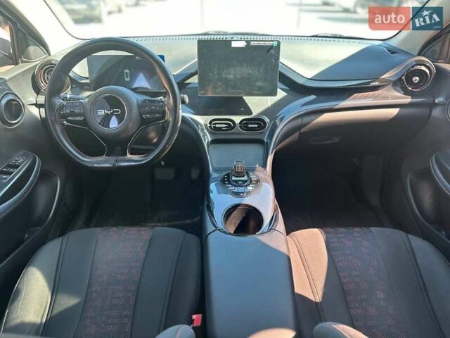 Белый БИД e2, объемом двигателя 0 л и пробегом 19 тыс. км за 15500 $, фото 26 на Automoto.ua