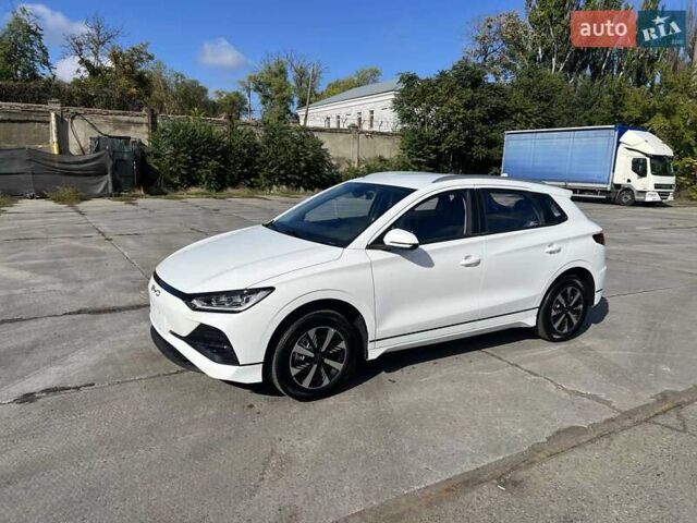 Белый БИД e2, объемом двигателя 0 л и пробегом 1 тыс. км за 16000 $, фото 2 на Automoto.ua