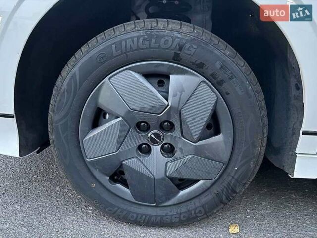 Белый БИД e2, объемом двигателя 0 л и пробегом 1 тыс. км за 17190 $, фото 19 на Automoto.ua