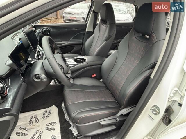 Белый БИД e2, объемом двигателя 0 л и пробегом 1 тыс. км за 17490 $, фото 8 на Automoto.ua