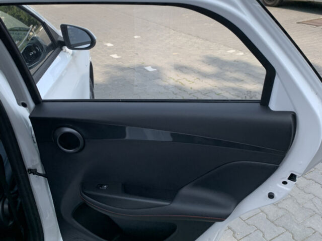 Білий БІД e2, об'ємом двигуна 0 л та пробігом 1 тис. км за 18500 $, фото 29 на Automoto.ua