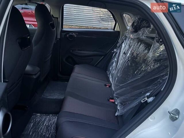 Белый БИД e2, объемом двигателя 0 л и пробегом 1 тыс. км за 16990 $, фото 14 на Automoto.ua