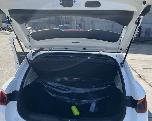 Белый БИД e2, объемом двигателя 0 л и пробегом 1 тыс. км за 16000 $, фото 7 на Automoto.ua